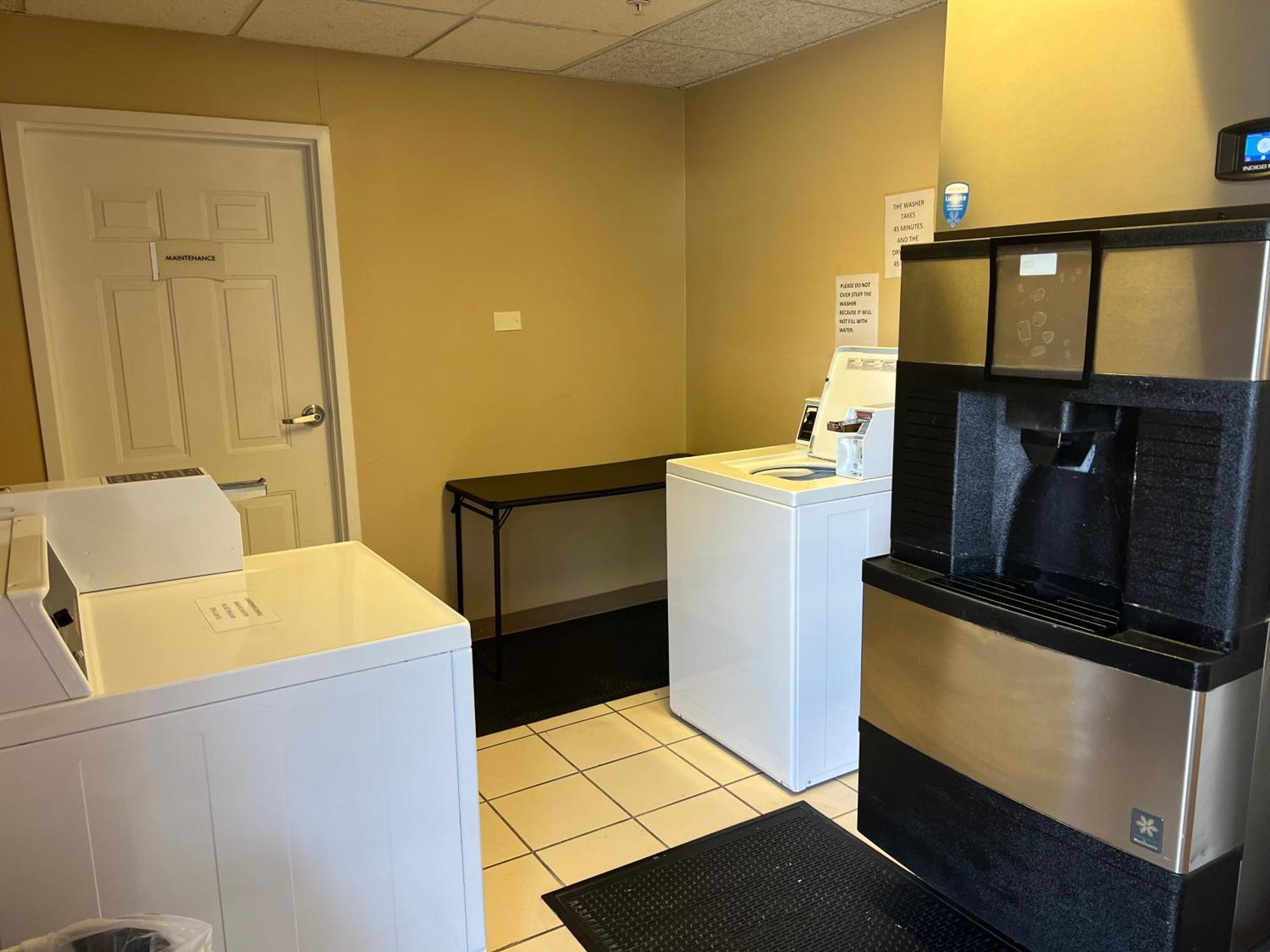 Quality Inn Palm Bay - Melbourne I-95 Экстерьер фото