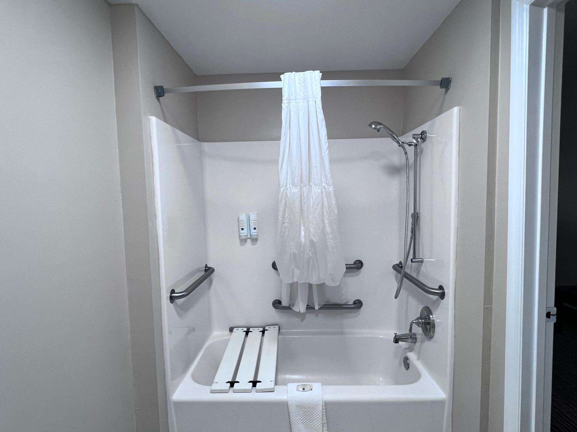 Quality Inn Palm Bay - Melbourne I-95 Экстерьер фото