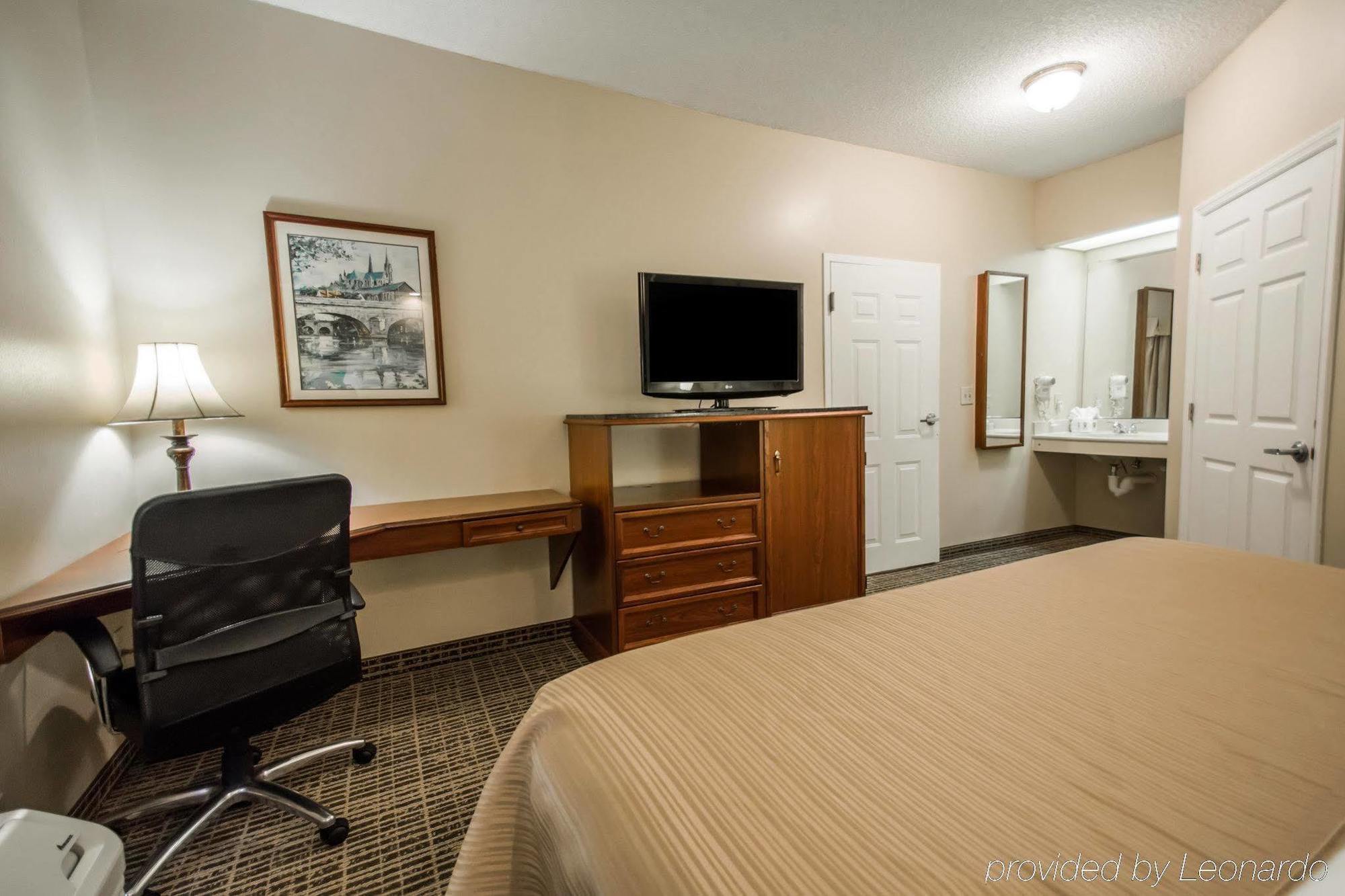 Quality Inn Palm Bay - Melbourne I-95 Экстерьер фото